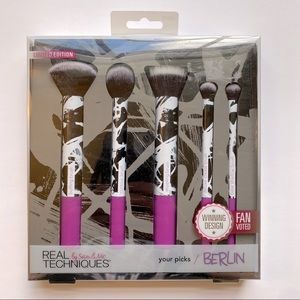 Real Techniques by Sam & Nic Makeup Brush Set